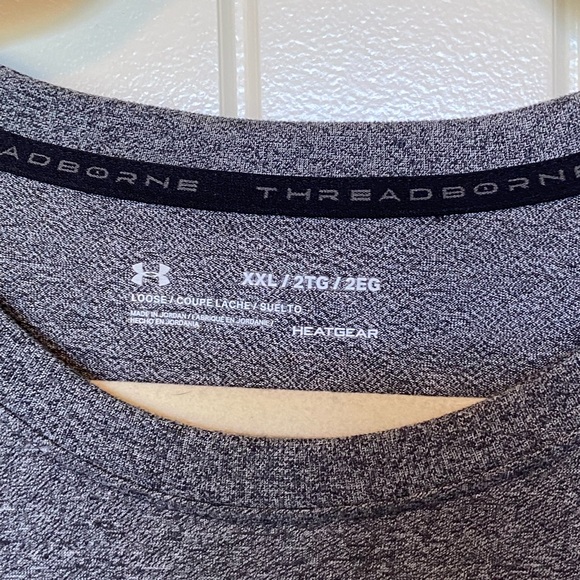 Under Armour Performance Shirt - Picture 2 of 3